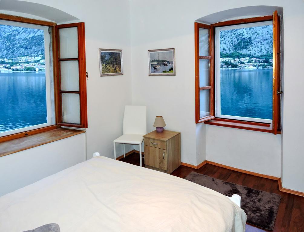 Ribica Apartments Kotor Bagian luar foto