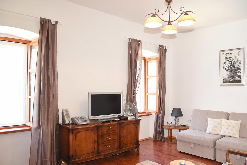 Ribica Apartments Kotor Bagian luar foto